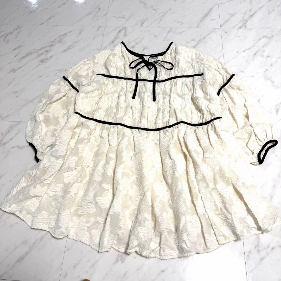 【美品】完売品✨️セブンテン パイピング ティアード トップス レース ホワイト