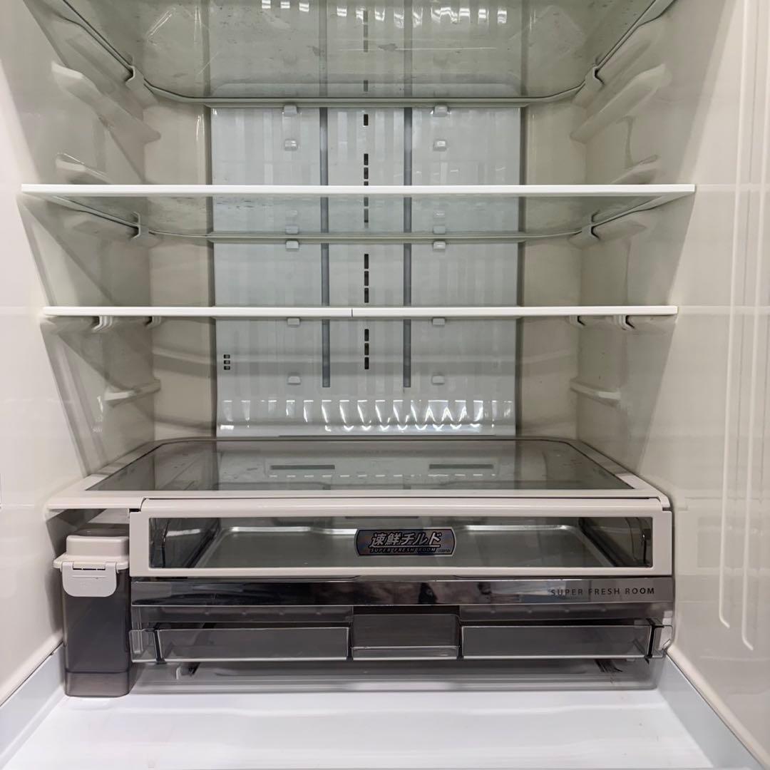 577 東芝大型冷蔵庫 500L強 小型 家庭用 自動製氷 観音開き 生鮮チルド