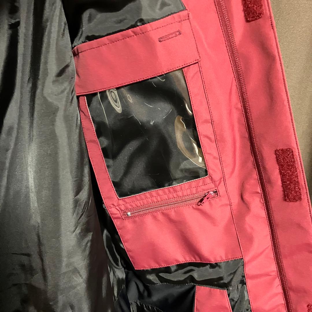 使用1回　scape✖︎マークゴンザレス　スノボーウェア　エスケープ　Mサイズ