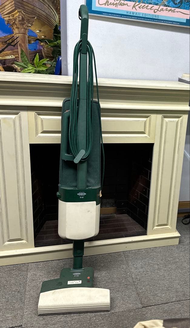 ドイツの家電メーカー、フォアベルク（Vorwerk）社のコーボルト掃除機