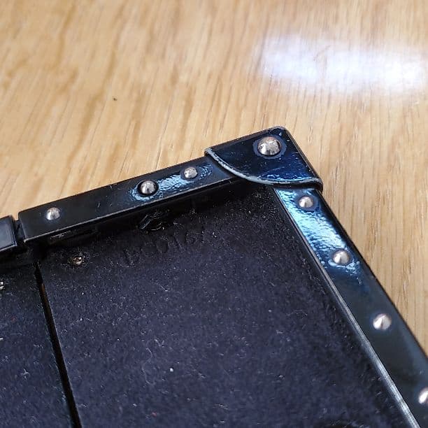 iPhoneSE1.2.3に使えるヴィトンのアイトランク