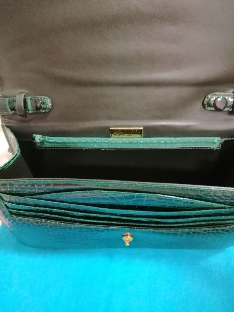 超美品　一回使用　Kaiyo　カイヨウ　クロコダイル　ハンドバッグ　グリーン