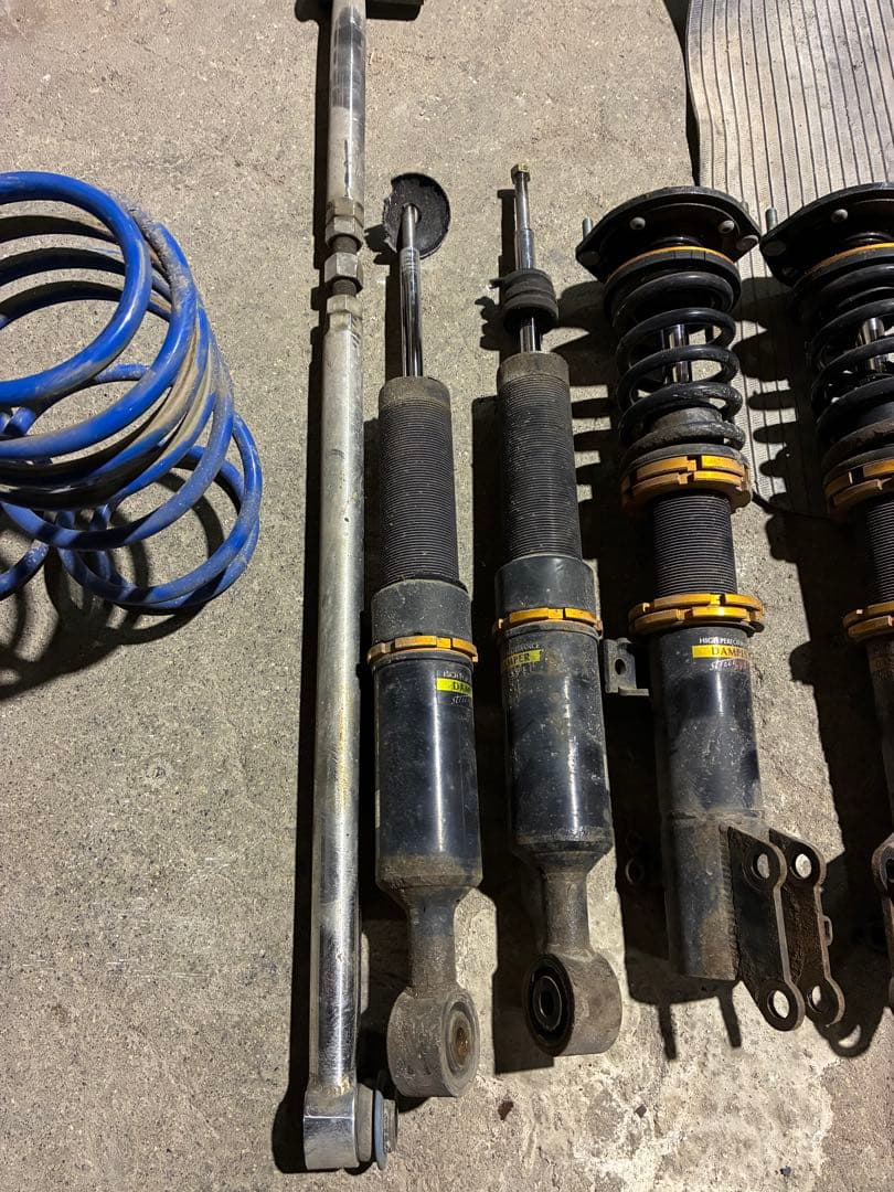 ダイハツ　ムーブコンテ　車高調　一式