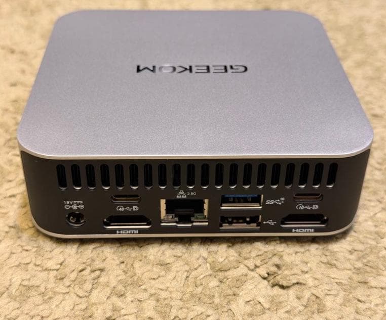 【AMD Ryzen 7 6800H搭載】GEEKOM A6ミニPC
