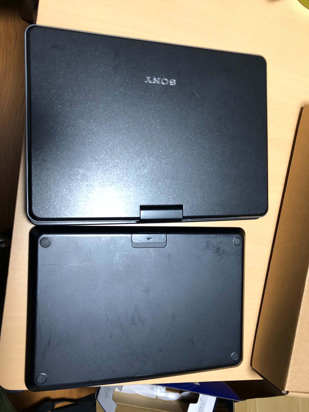 SONY　ポータブルDVDプレイヤー ソニー