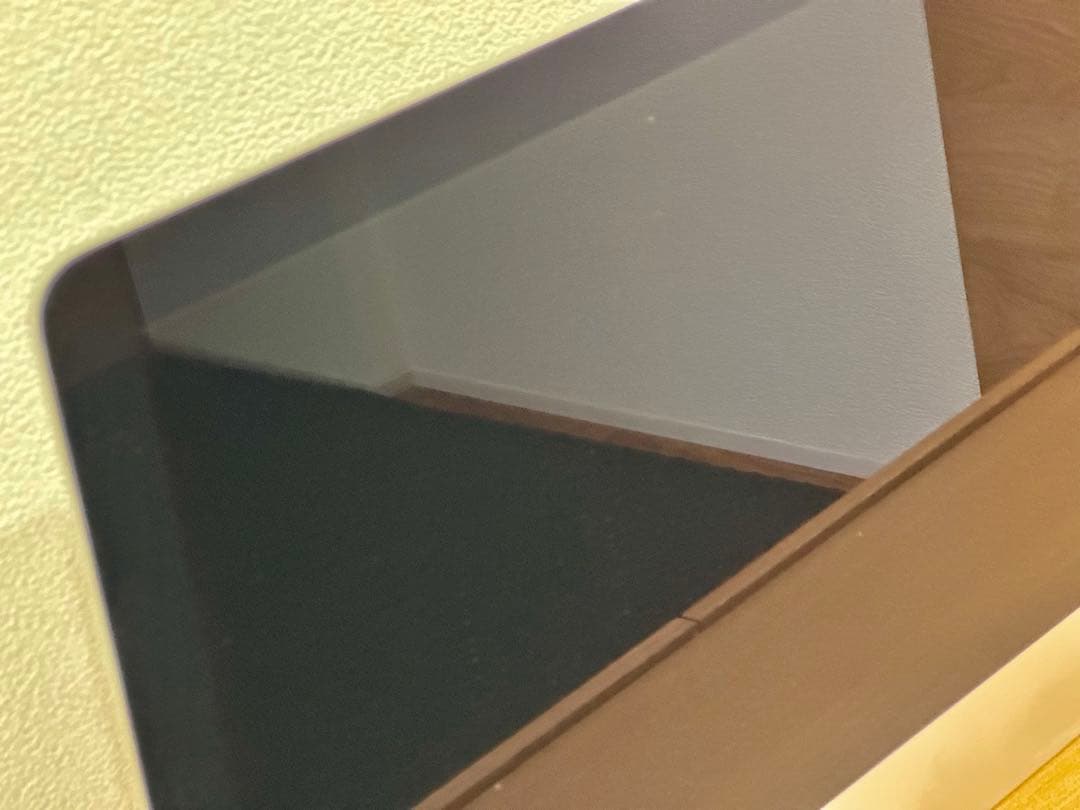 【まりりん】Apple iMac Retina 4K MRT42J/A