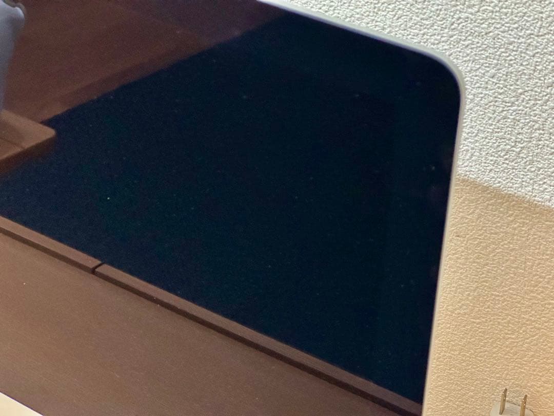 【まりりん】Apple iMac Retina 4K MRT42J/A