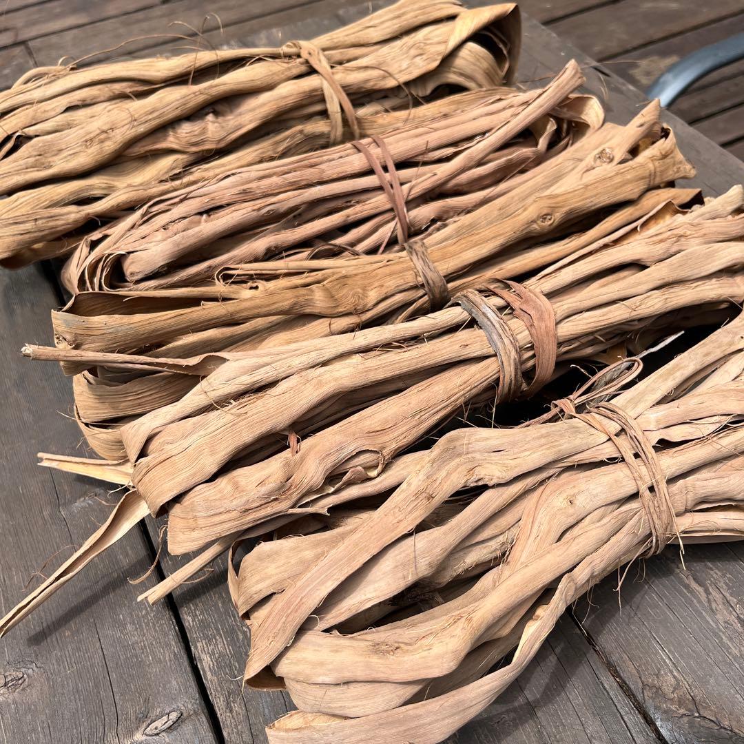 山葡萄の蔓　初物　Ｓ級品 1240g