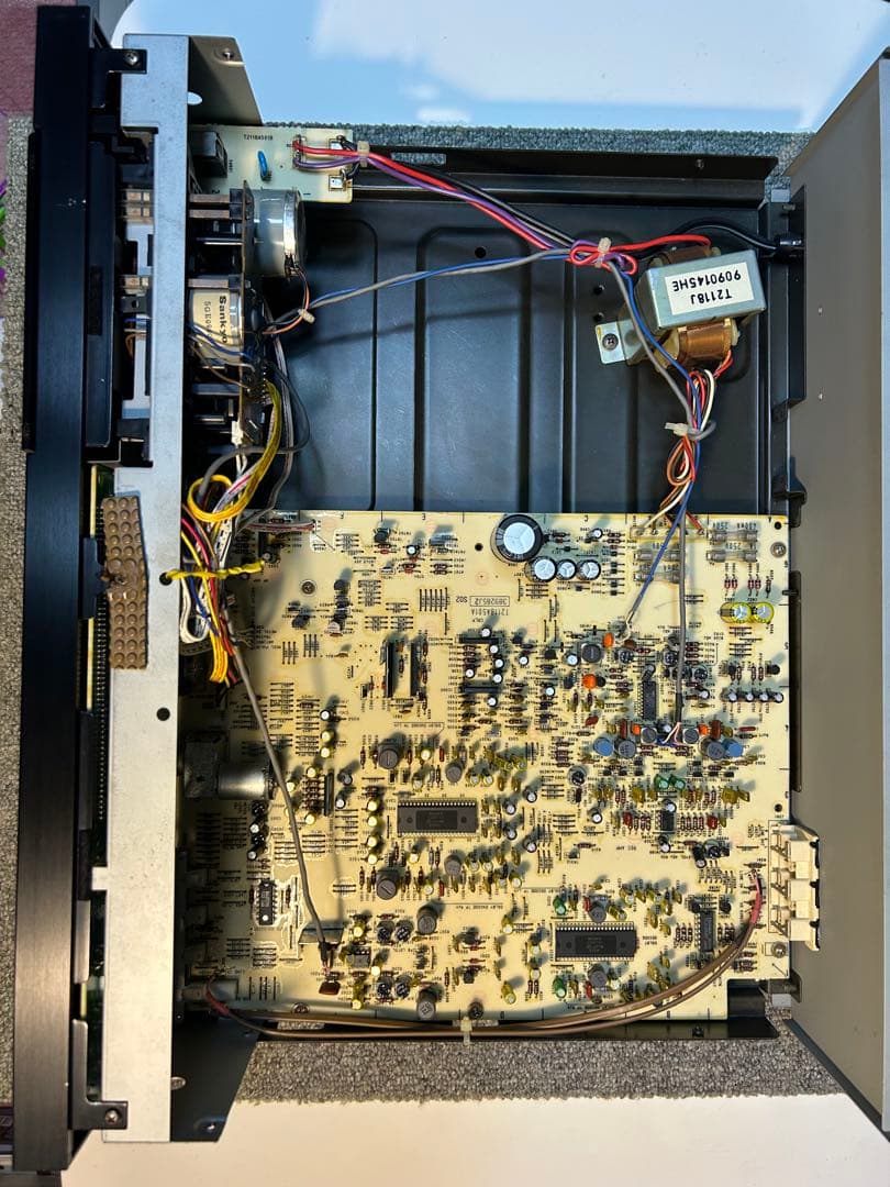 A&D 3ヘッドカセットデッキ GX-Z6100【動作品】