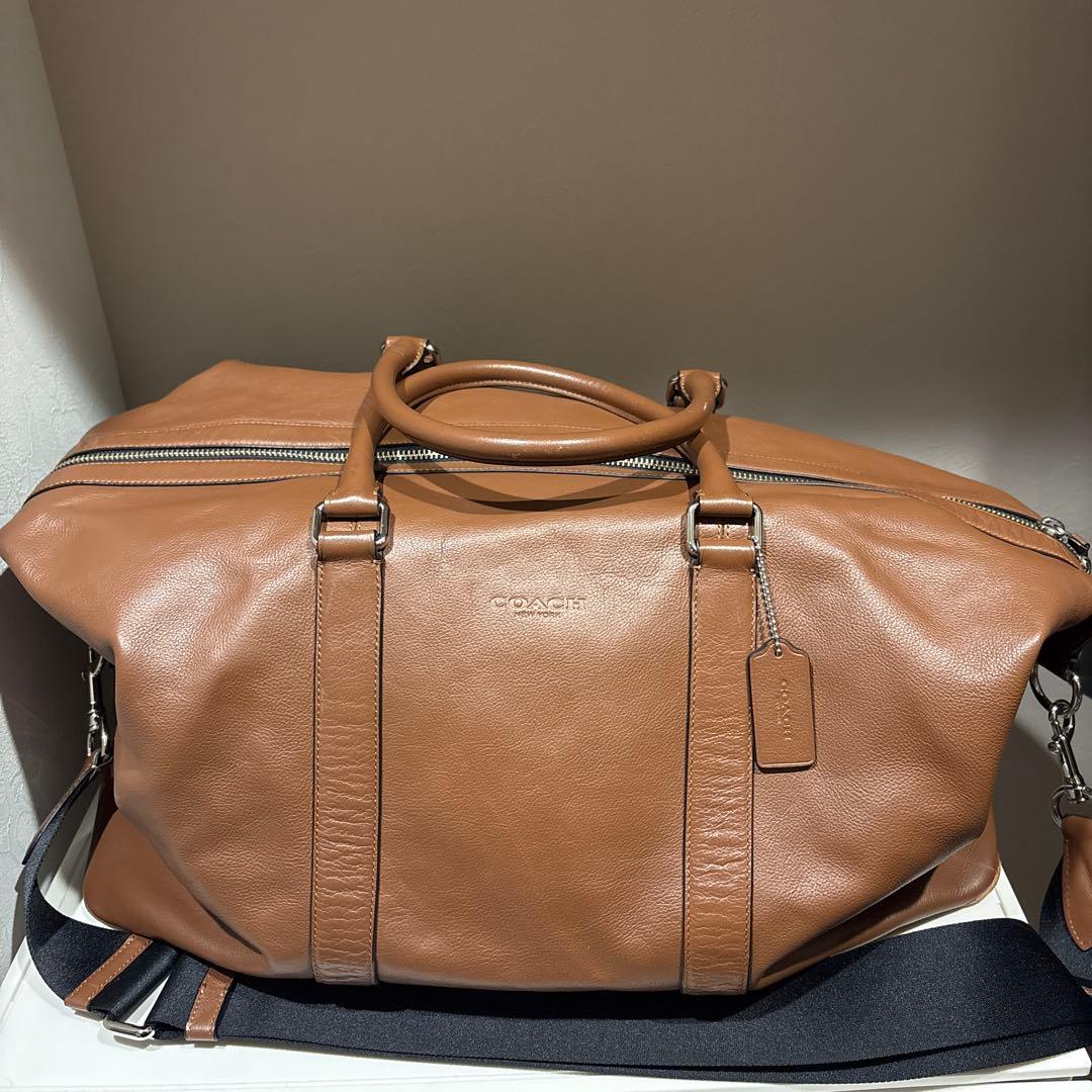 Coach ボストンバッグ　ショルダー肩紐付き 美品