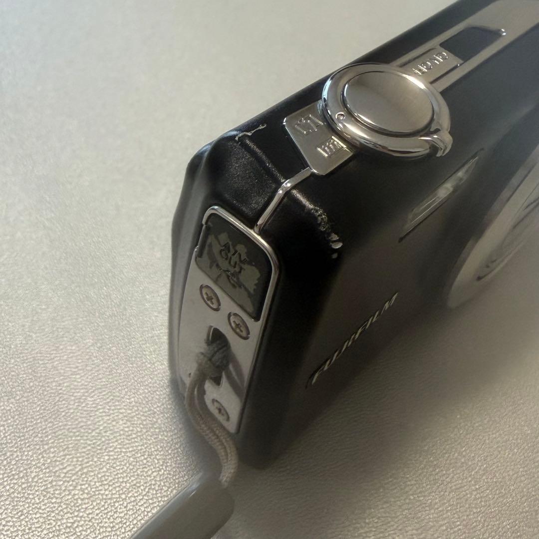 デジタルカメラ Fujifilm FinePix F100fd