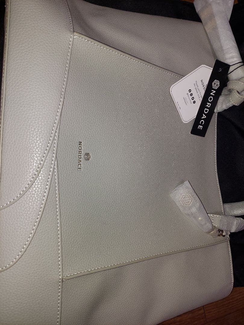 未使用品　Nordace Pollina　ヴィーガントート　ライトグレー　バッグ