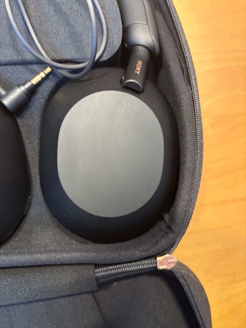 Sony wh-1000xm5 ブラック ケース、コード付き