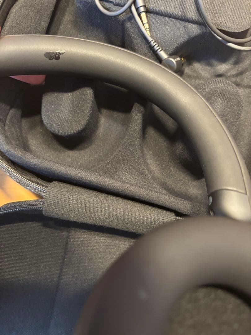 Sony wh-1000xm5 ブラック ケース、コード付き