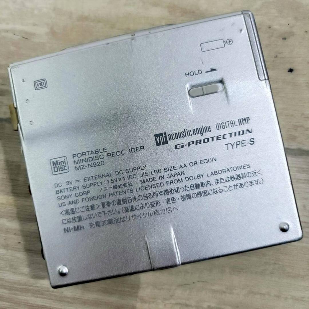 現状品 SONY MDウォークマン MZ-N920 ポータブルMDプレーヤー