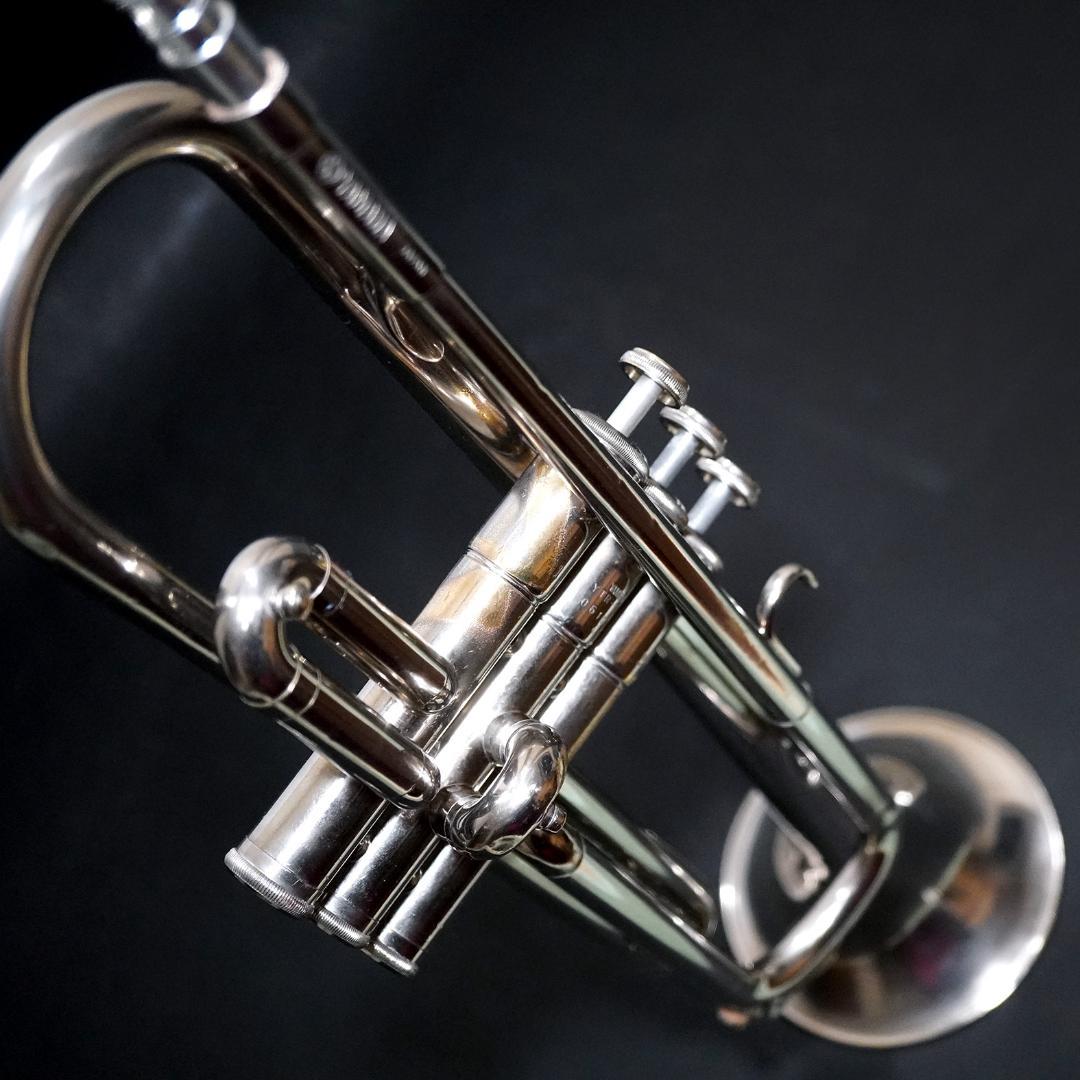 【人気入門モデル】YAMAHAトランペット YTR-135／マウスピース／ケース