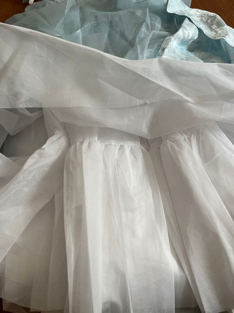 ディズニー公式ドレス　ティアラ　シンデレラ　140センチ