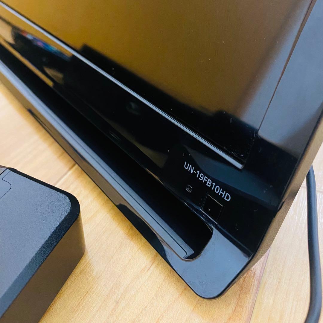 極美品✨プライベート・ビエラ 19V型 ポータブルテレビ UN-19FB10H