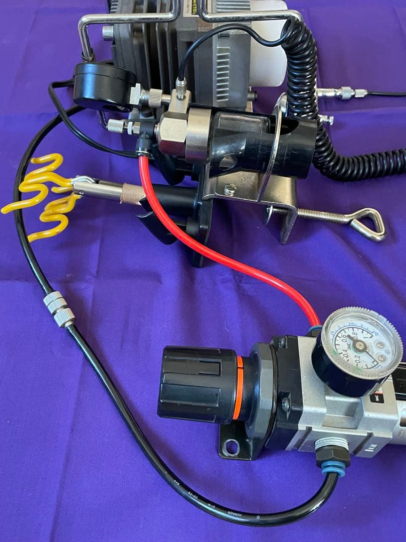 クレオス　リニアコンプレッサーL5 エアドレンレギュレーター付き