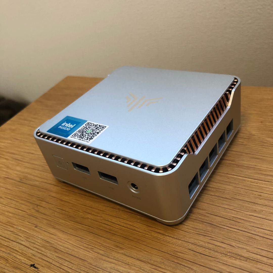 NiPoGi ミニPC Intel N150 10cmx10cmx4.6 cm