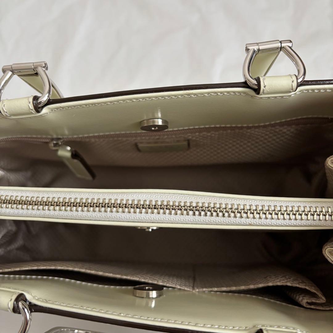 銀座WAKO フォーマルバッグ　ホワイト　銀座和光