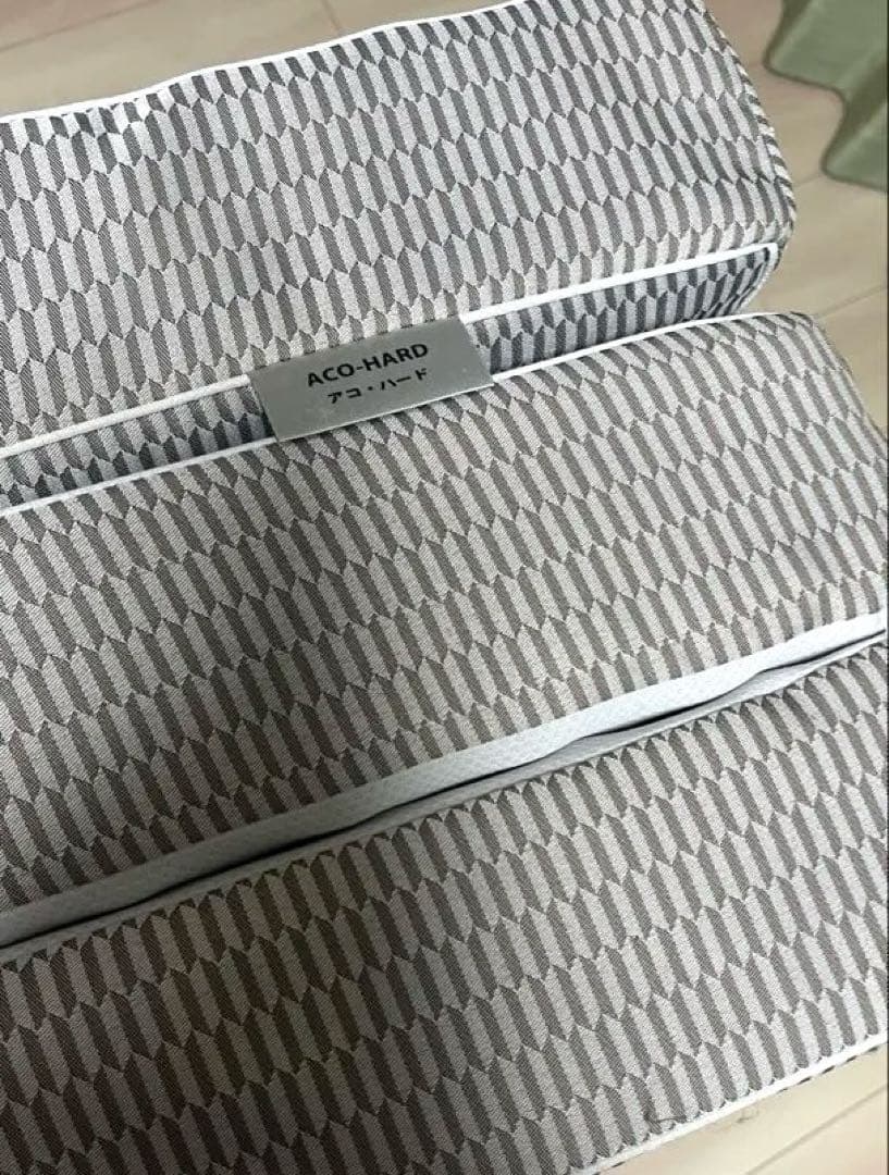【美品】ムアツ マットレス アコハード　シングル　三つ折り　グレー