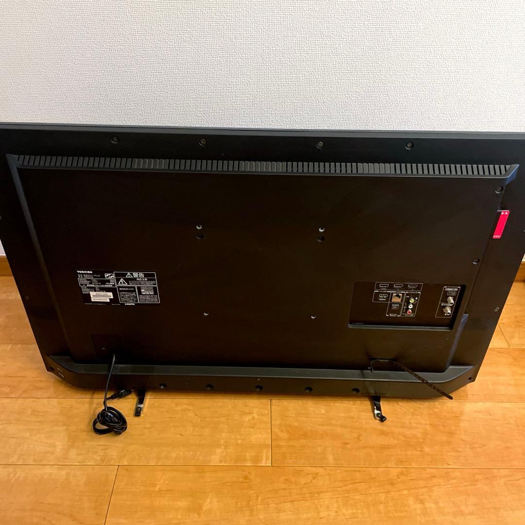 40インチREGZA (B-CASカード付き) + Unext TVBox付き