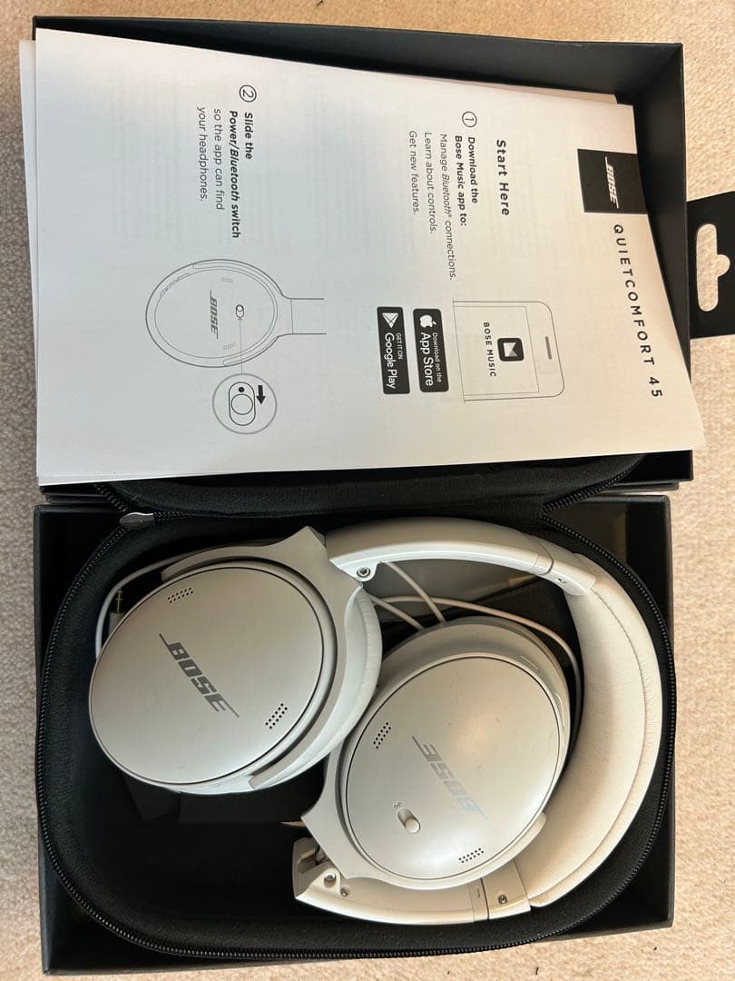 Bose QuietComfort 45 headphone　ホワイト