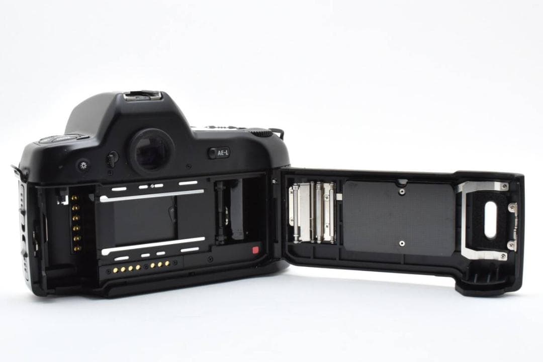 ニコン　Nikon F90X ボディ ≪新品電池交換済≫