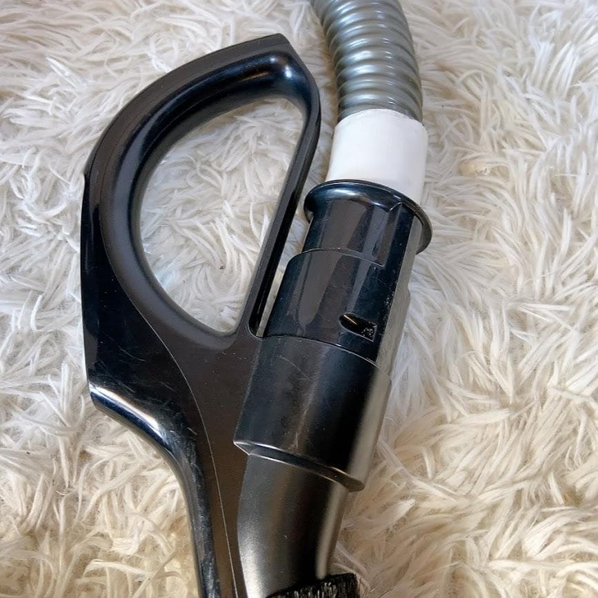 TOSHIBA VC-PL9 紙パック式掃除機 東芝 レッド 2023年製