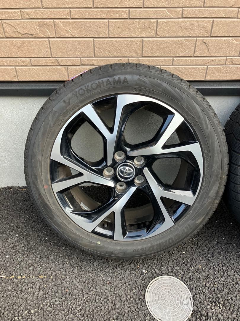 TOYOTA CHR 純正 18インチ ホイールスタッドレスタイヤ　2022年式