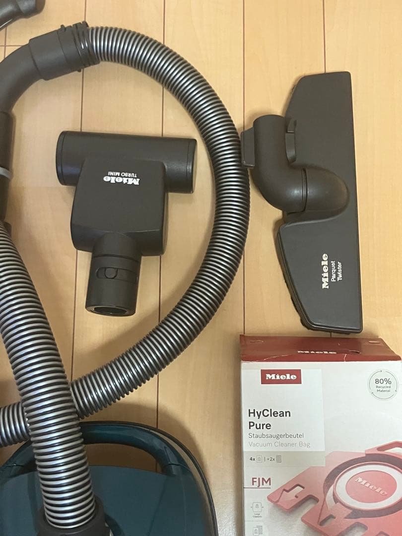 Miele ミーレ 掃除機 コンパクト C2 HS14 SDC04