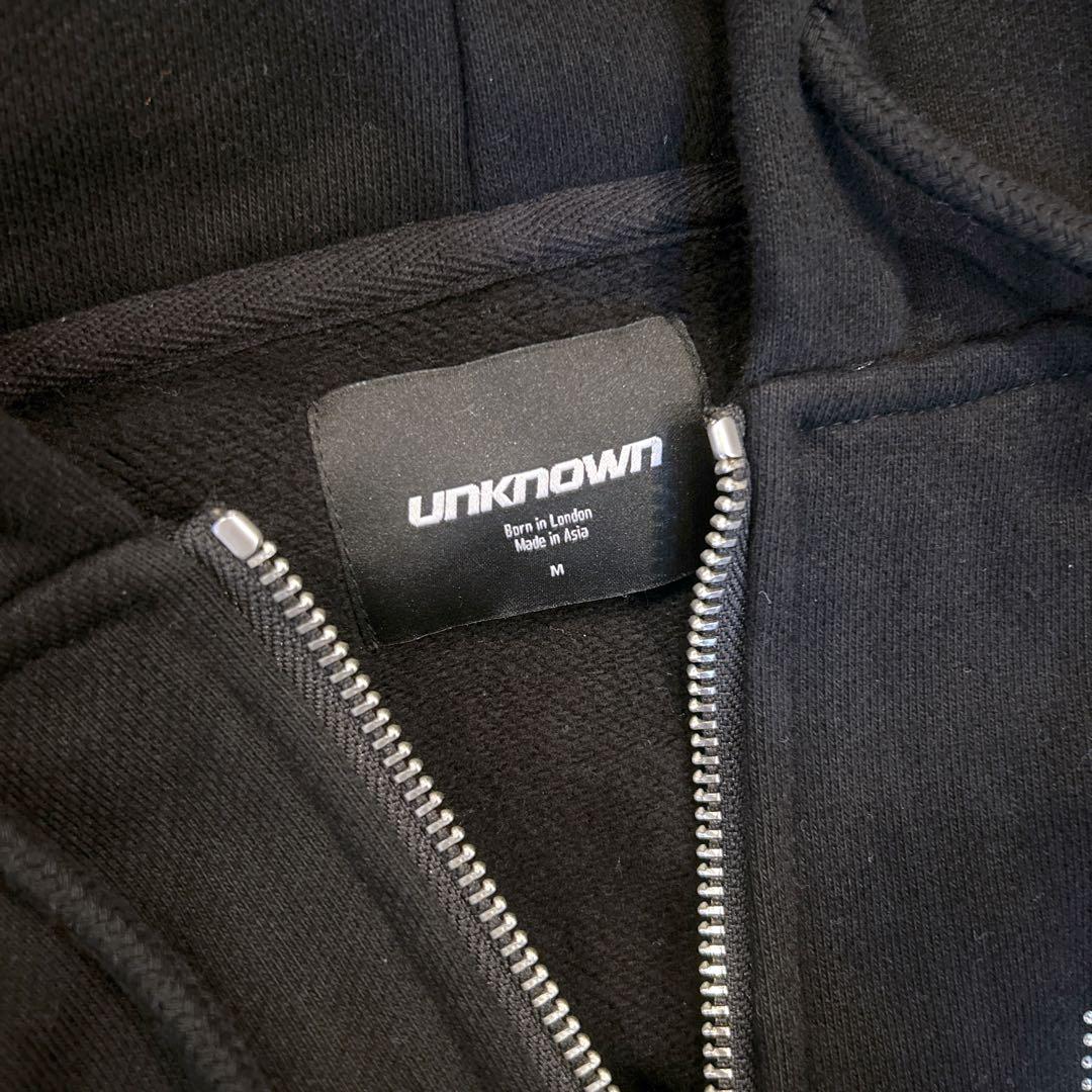 UNKNOWN LONDON パーカー