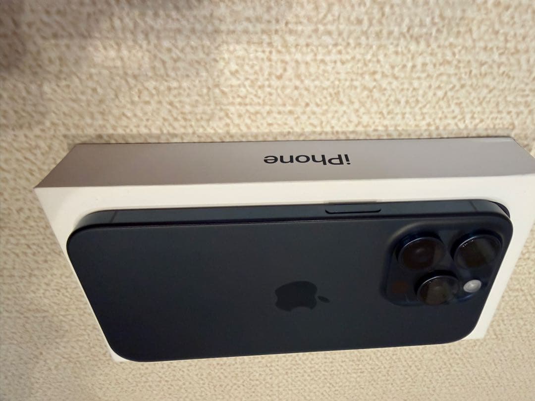 Apple iPhone 15 Pro ブルーチタニウム 本体 258GB