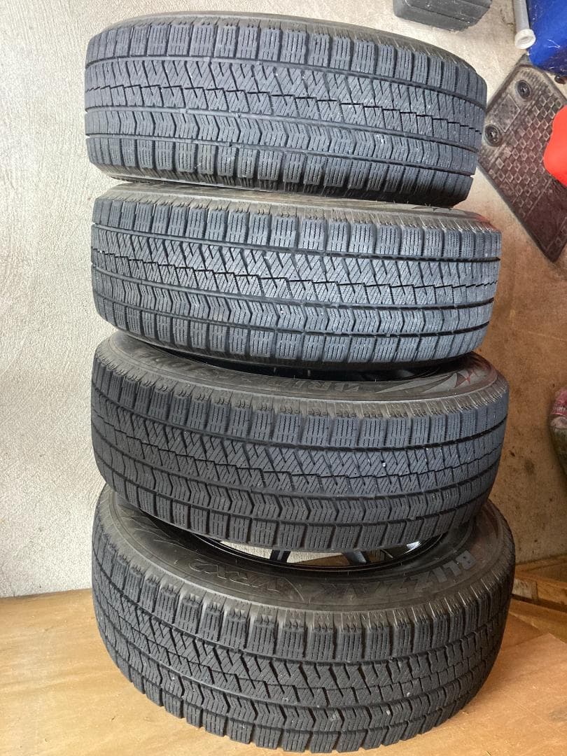 スタッドレスホイールセット　16in 6.5J +38 PCD114.3