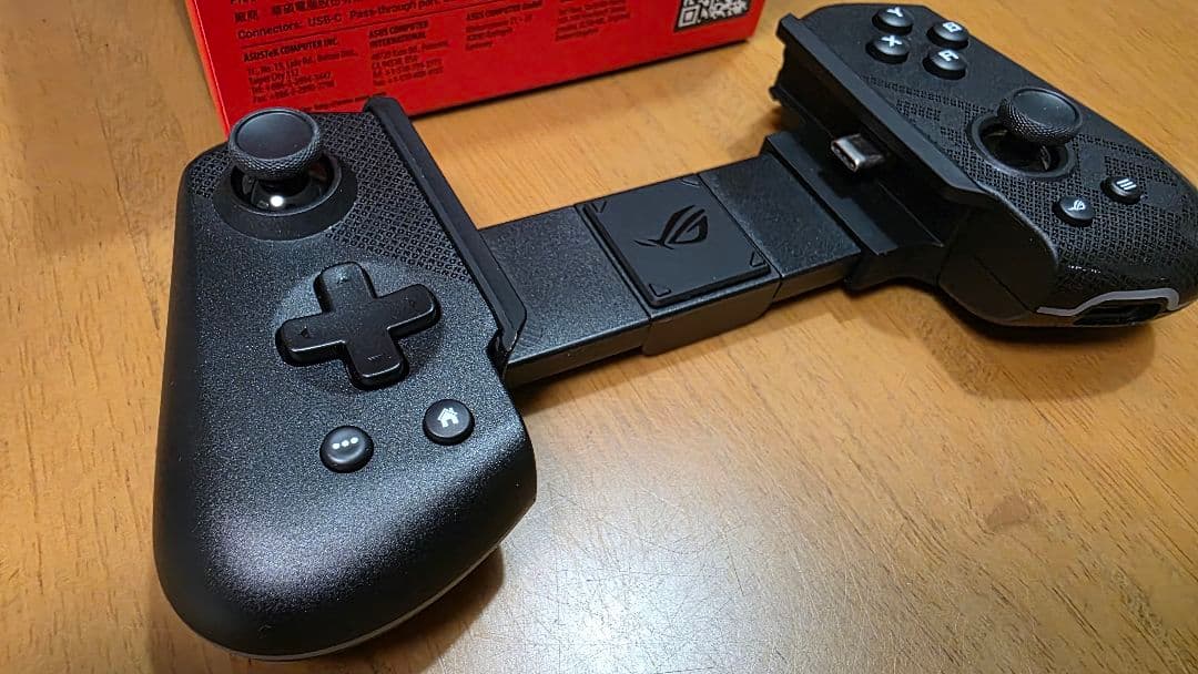ASUS ROG TESSEN ゲームコントローラー