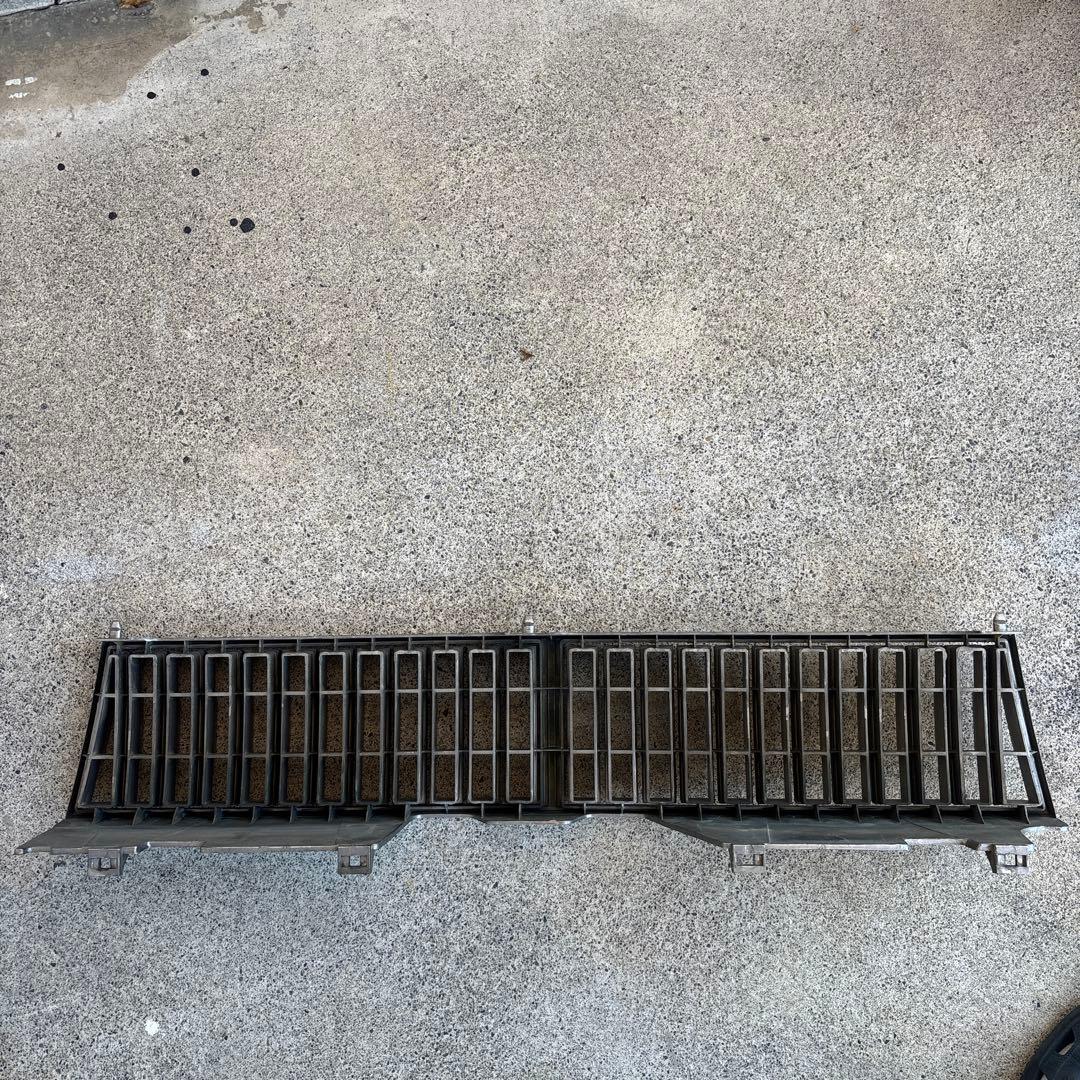 て*け様 y30 グリル　セドリック　グロリア セット販売　旧車　当時　昭和　売