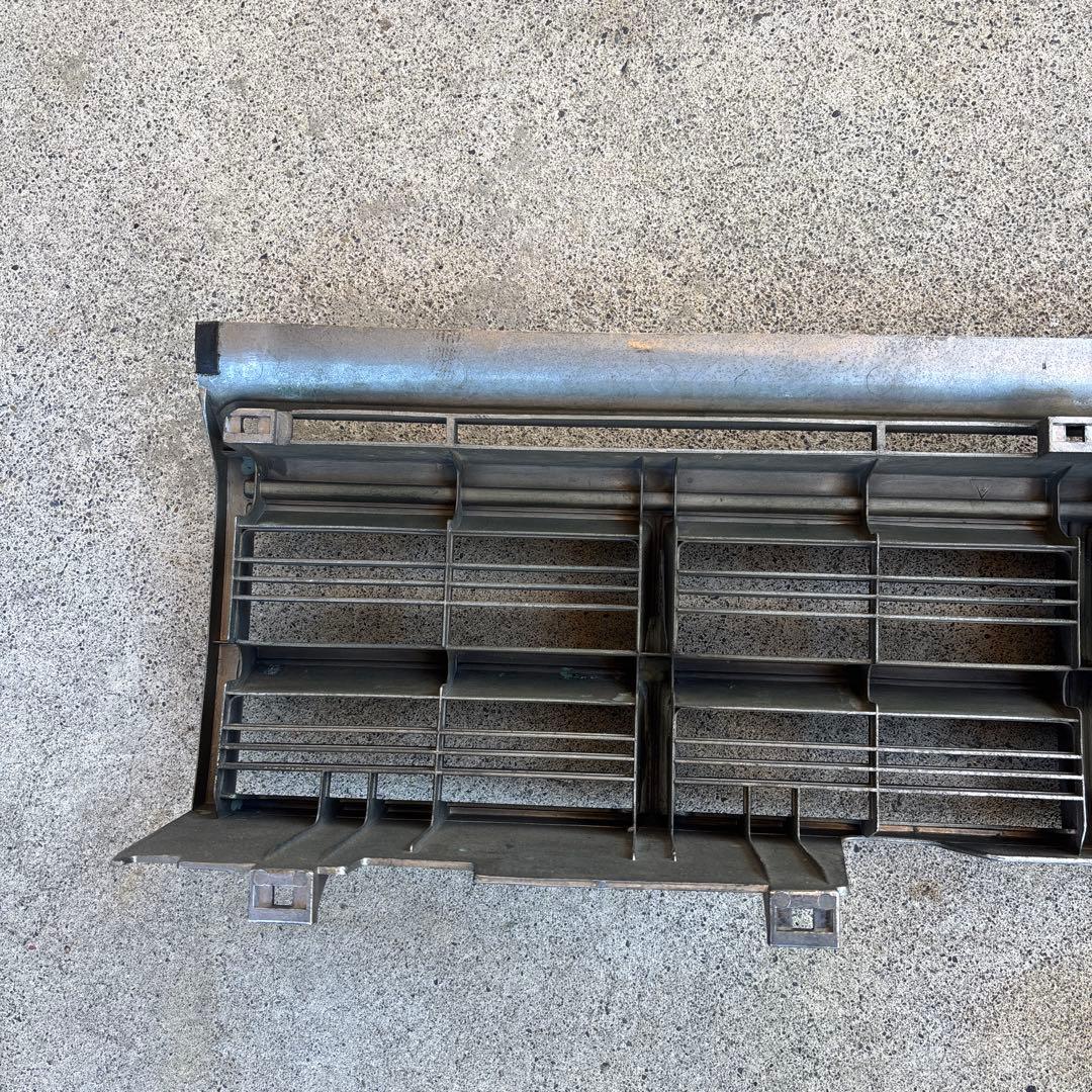 て*け様 y30 グリル　セドリック　グロリア セット販売　旧車　当時　昭和　売