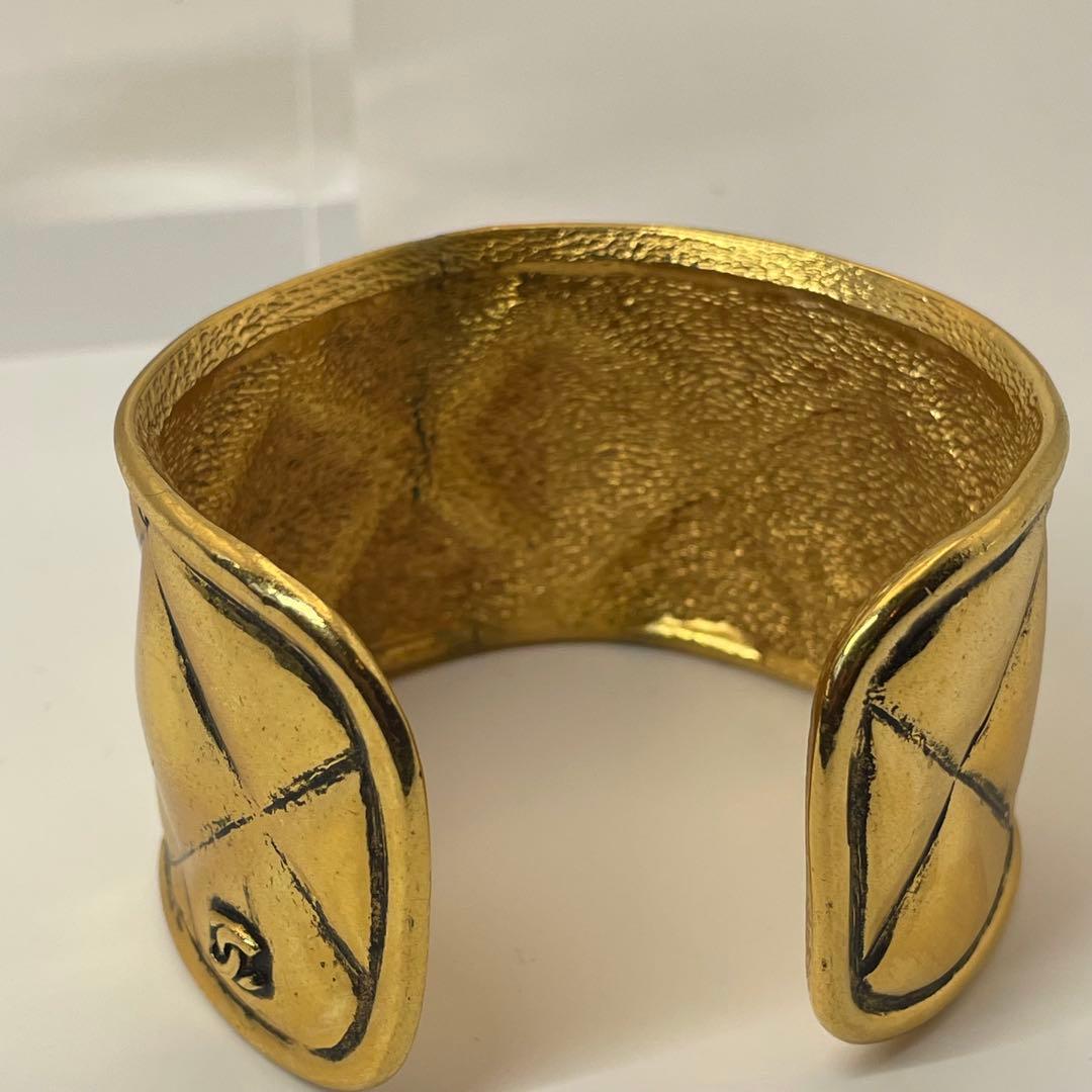 専用❗️CHANEL✨シャネル　刻印あり　ココマーク　マトラッセ　バングル