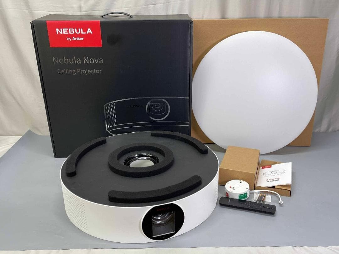 Anker　アンカー　シーリングプロジェクター　NEBULA NOVA