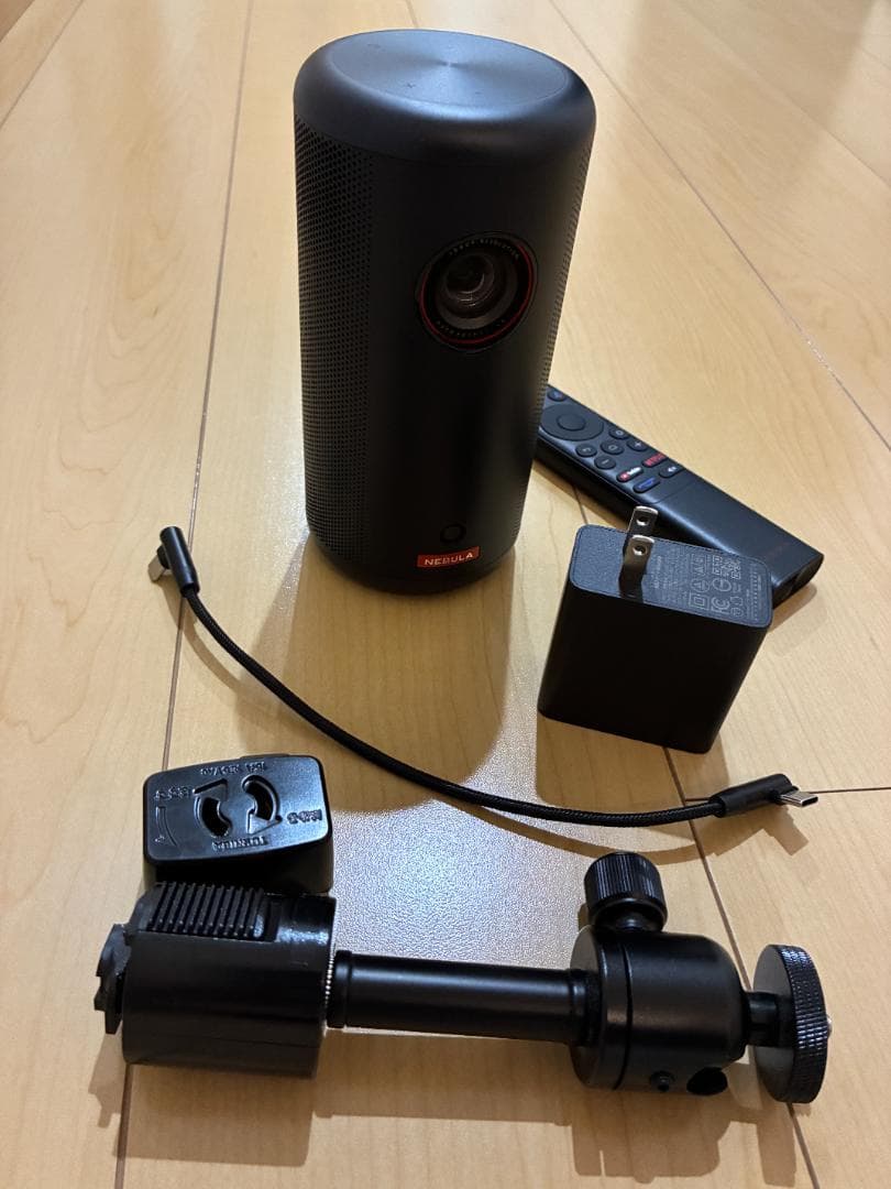 【美品】Anker Nebula Capsule 3 プロジェクター