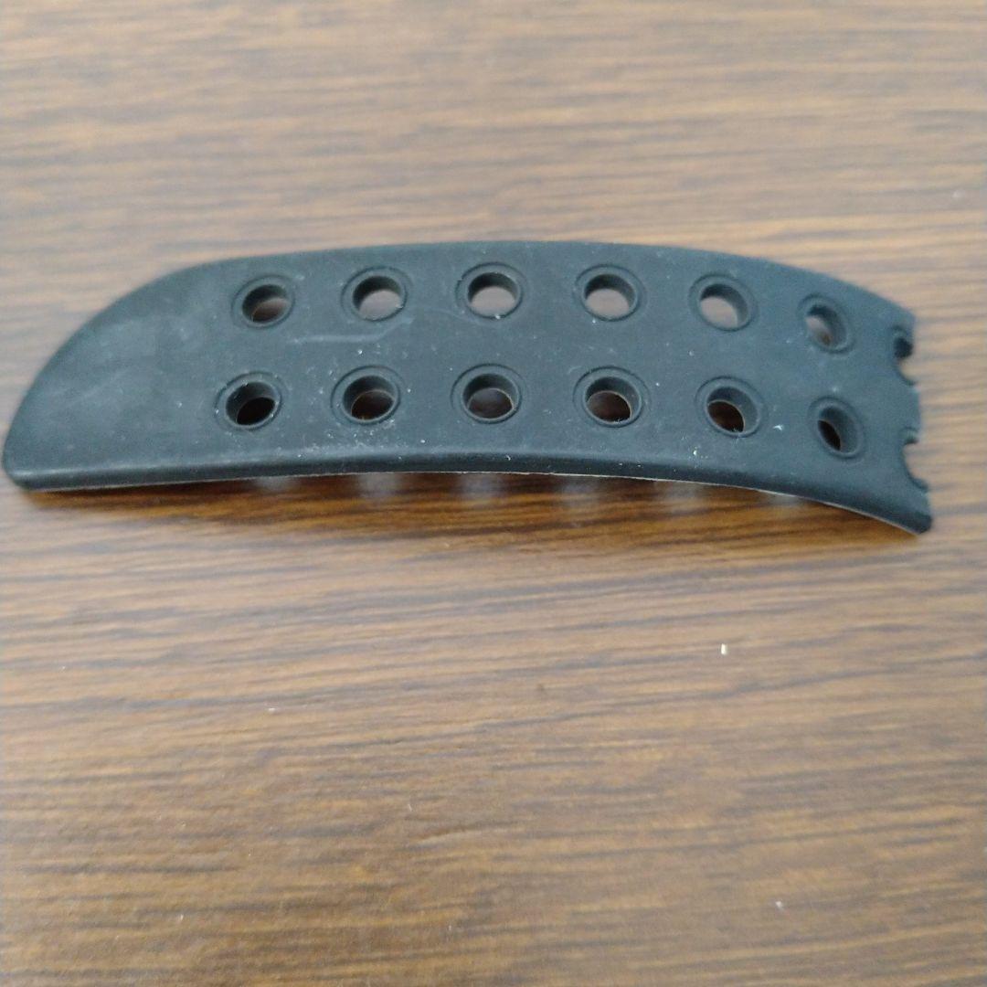 【ジャンク】G-SHOCK フロッグマン DW-8200Z-1T ベルト破損