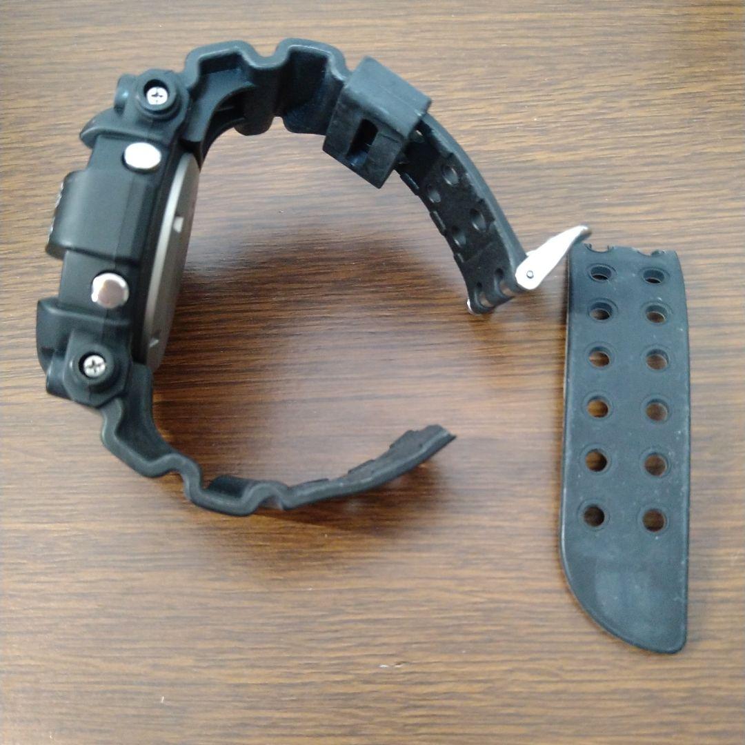 【ジャンク】G-SHOCK フロッグマン DW-8200Z-1T ベルト破損