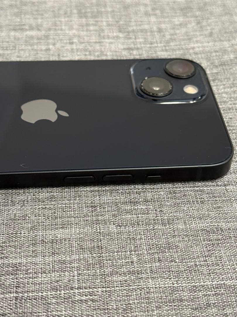 Apple iPhone 13 128GB 海外製　SIMフリー