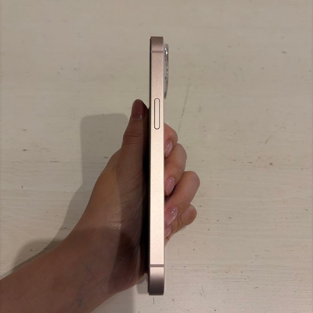【値下】iPhone 13 256GB 美品 ピンク （充電コード付）
