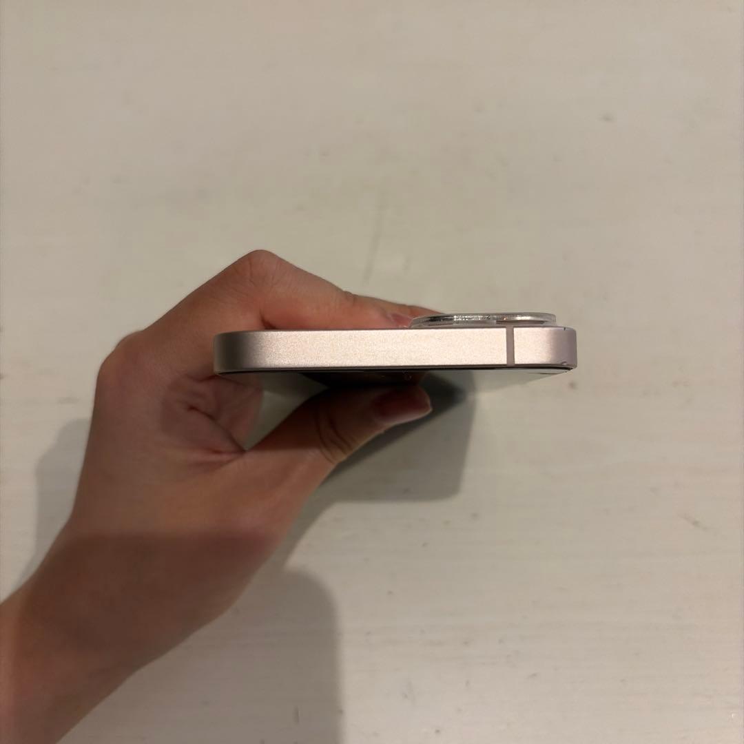 【値下】iPhone 13 256GB 美品 ピンク （充電コード付）