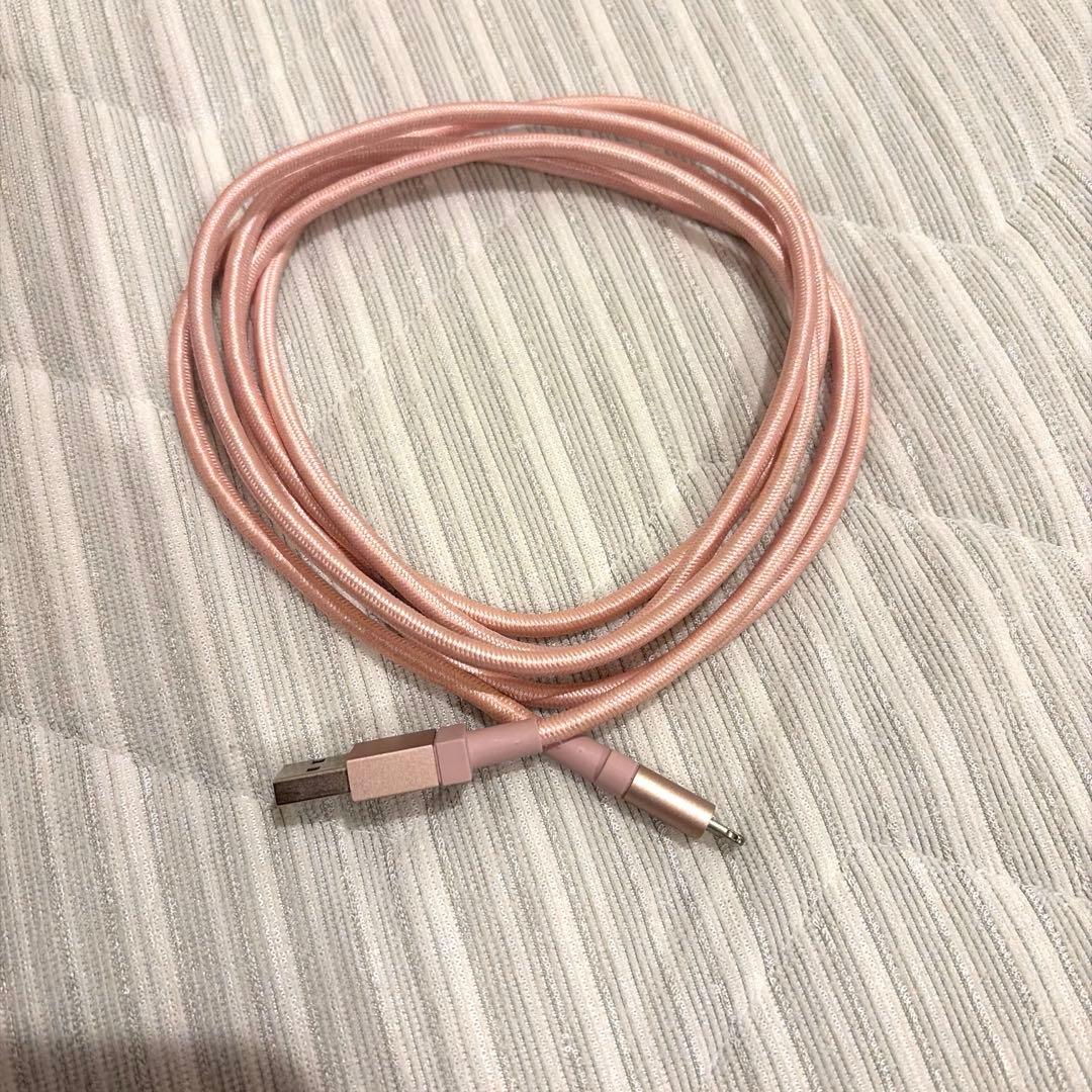 【値下】iPhone 13 256GB 美品 ピンク （充電コード付）