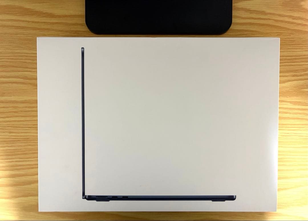 iMac Air M2 ミッドナイト