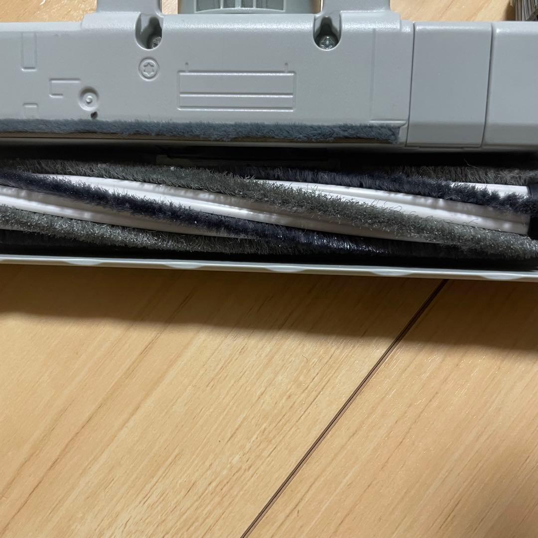 Panasonic コードレス掃除機 MC-SB34J