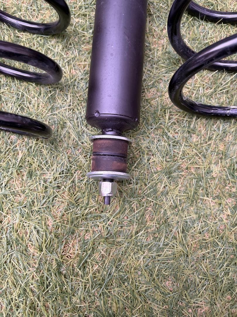 JB64-4型　純正　新車外し　サスペンション前後